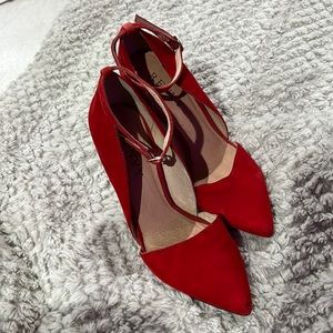 Renvy Heels Size 5